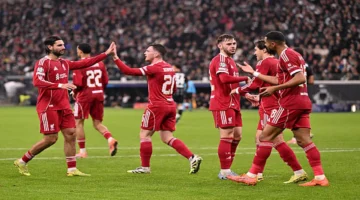 موعد مباراة ليفربول وليدز والقناة الناقلة مع إعلان المعلق الرسمي